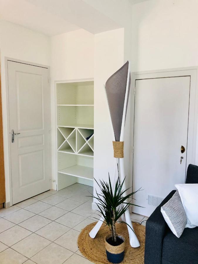 Maison Avec Terrasse A 50 M De La Mer ポルニック エクステリア 写真
